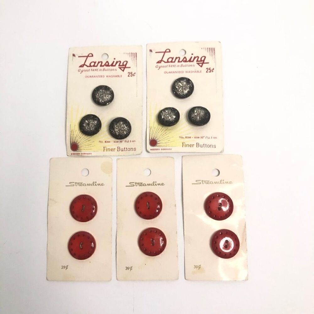 vintage buttons on cardboard red black silver 12 total lansing streamline plasti